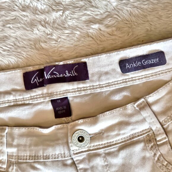 GLORIA VANDERBILT, Stonewood ankle grazer straight jeans - Picture 11 of 11